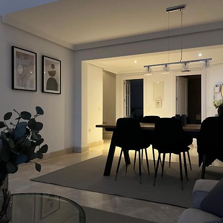 Penthouse With Sea Views In Marbella Apartment Luaran gambar