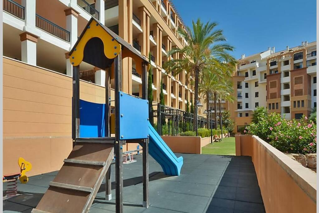 Penthouse With Sea Views In Marbella Apartment Luaran gambar